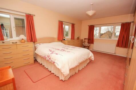 Master Bedroom.jpg
