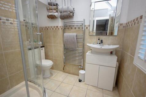 Ensuite.jpg