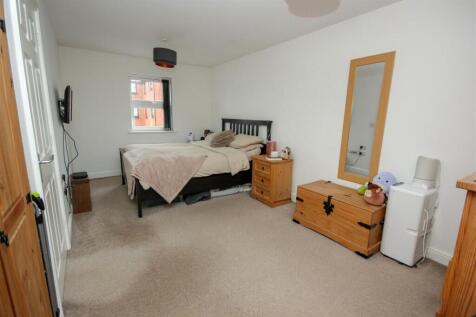 Mater Bedroom.jpg