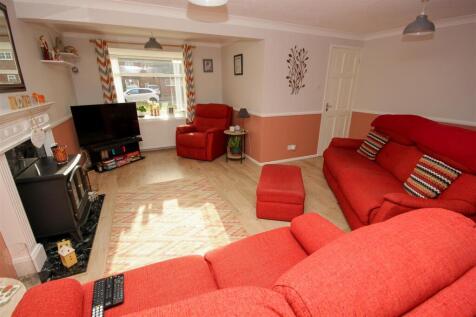 Living Room.jpg