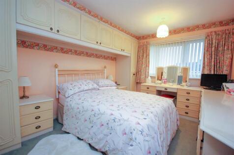 Master Bedroom.jpg