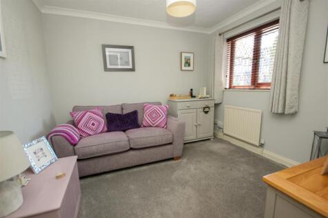 Bedroom 3.jpg