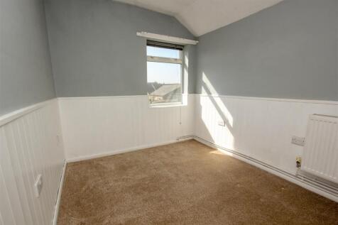 Bedroom 3.jpg