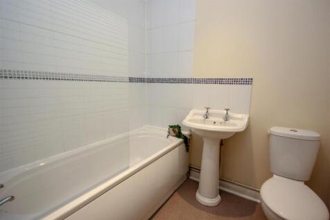 Bathroom.jpg