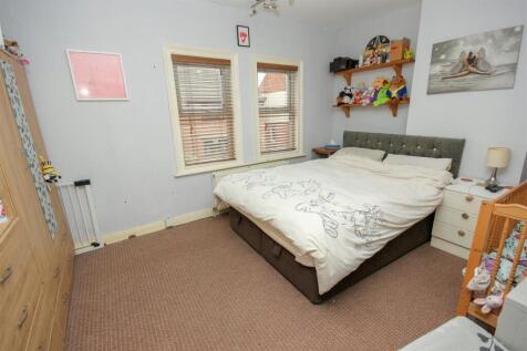 Master Bedroom.jpg