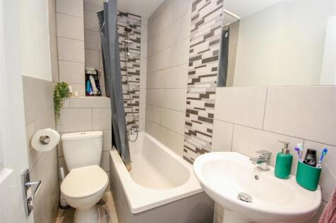 First Floor Bathroom.jpg