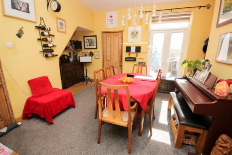 Dining Room.jpg