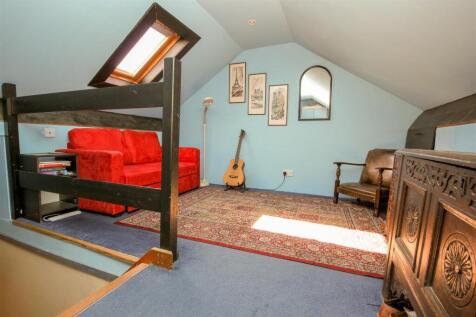 Loft Room.jpg
