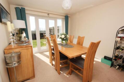Dining Room.jpg