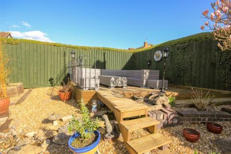 Decking Area.jpg