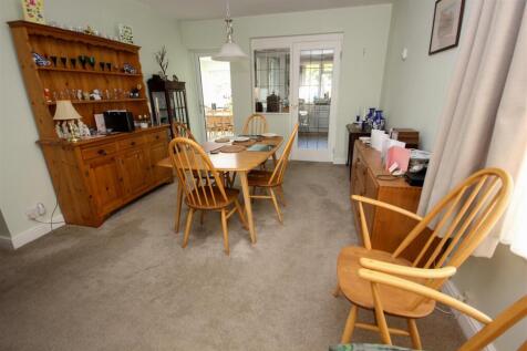 Dining Room..jpg