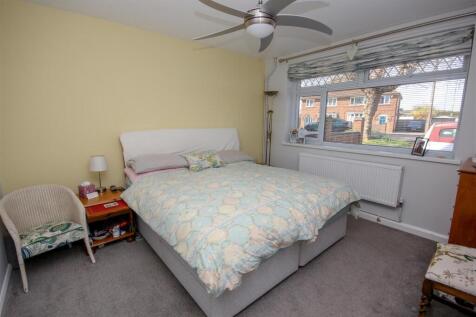 Master Bedroom.jpg