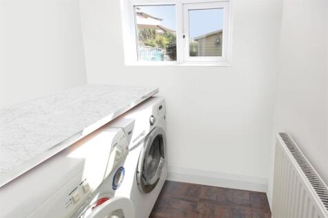 Utility Room.JPG