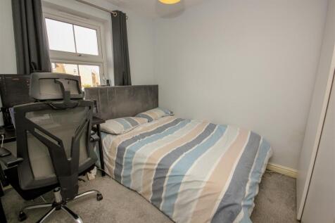 Bedroom 2.jpg