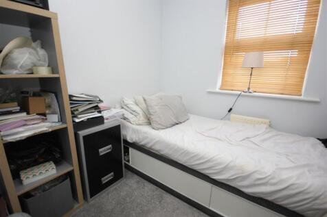 Bedroom 3.JPG
