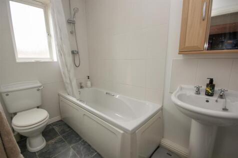 Bathroom.jpg