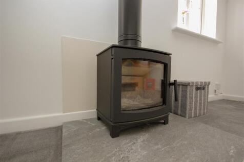 Log Burner.jpg
