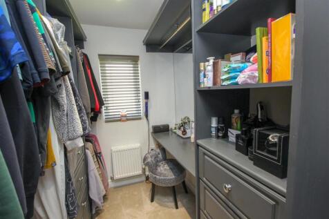 Dressing Room.jpg