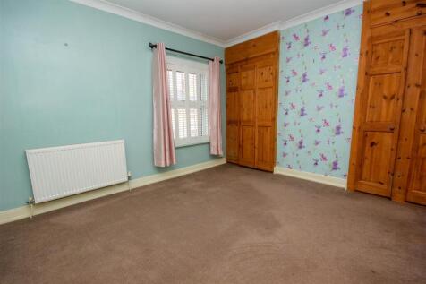 Master Bedroom.jpg