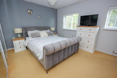 Master Bedroom.jpg