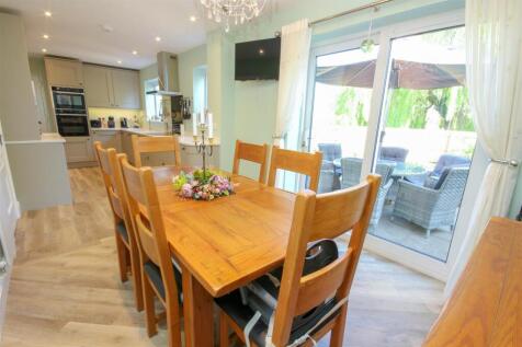 Kitchen Dining Room.jpg