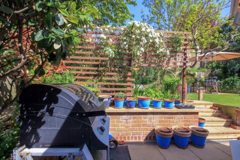 BBQ Area.jpg