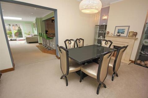 Dining room.jpg