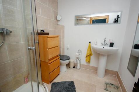 Ensuite.jpg