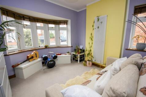 Bedroom 3.jpg