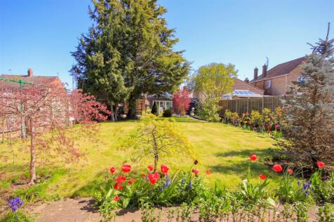 Rear Garden.jpg