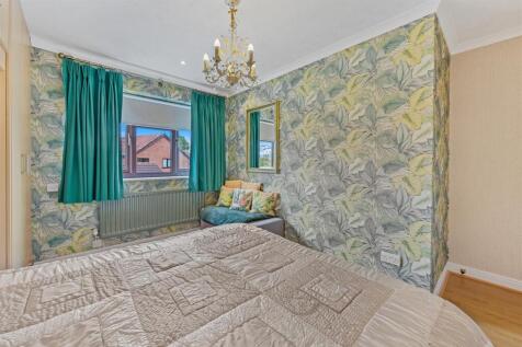 40BarringtonRdWeb37.jpg