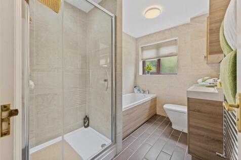 40BarringtonRdWeb41.jpg