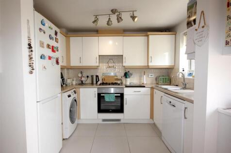Kitchen.....jpg