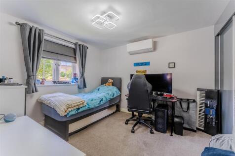 Home-8.jpg