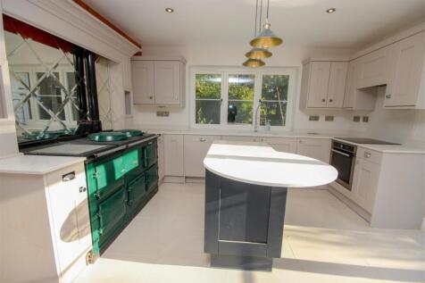 Kitchen.jpg