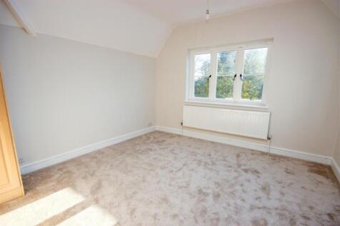 Bedroom 3.jpg