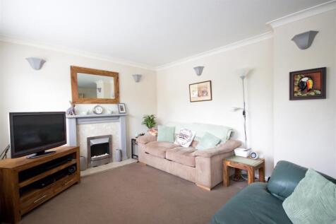 Living Room.jpg