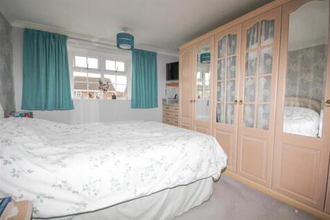 Master Bedroom.jpg