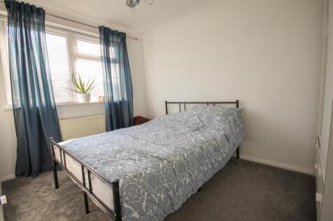 Bedroom 2.jpg