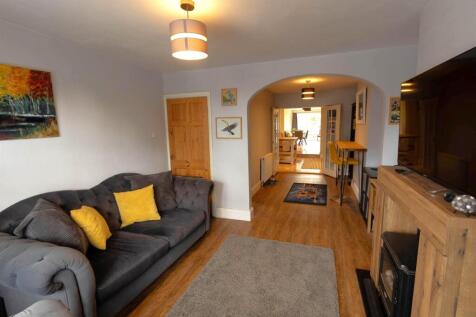 Living Area.jpg