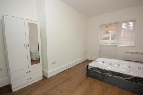 Room 1..jpg