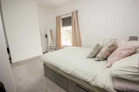 Master Bedroom.jpg