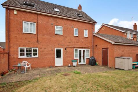 Rear of House.JPG
