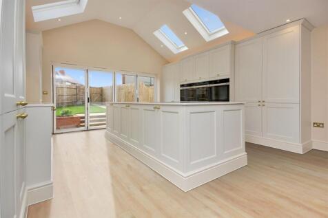 Kitchen Family Room
