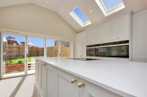 Kitchen Family Room
