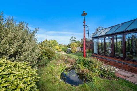 StationHouseWeb06.jpg