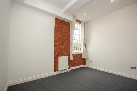 Bedroom 2.jpg