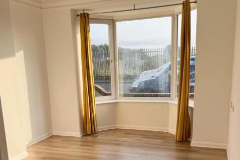 Flat 1 Bedroom.jpg