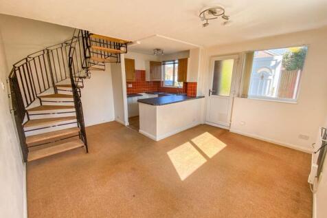 Widgeon Court