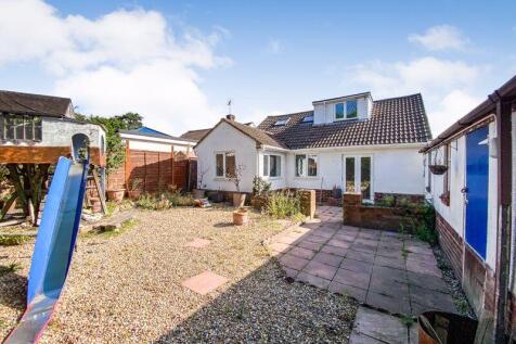 Yew Tree Close